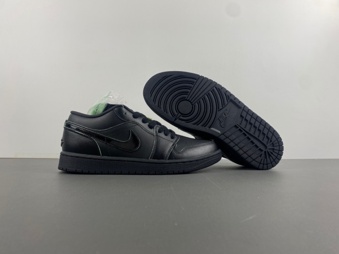 AIR JORDAN 1 Retro Low HM3690-001