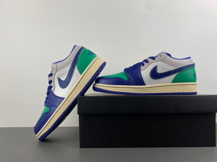 Air Jordan 1 Low 