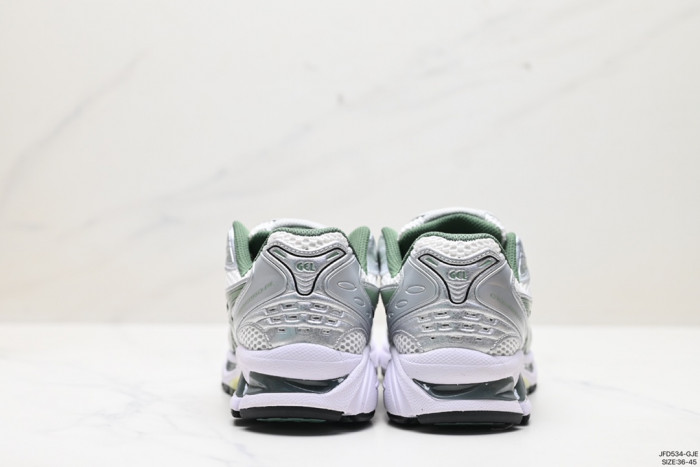 As*ic*s gel kayano 14 