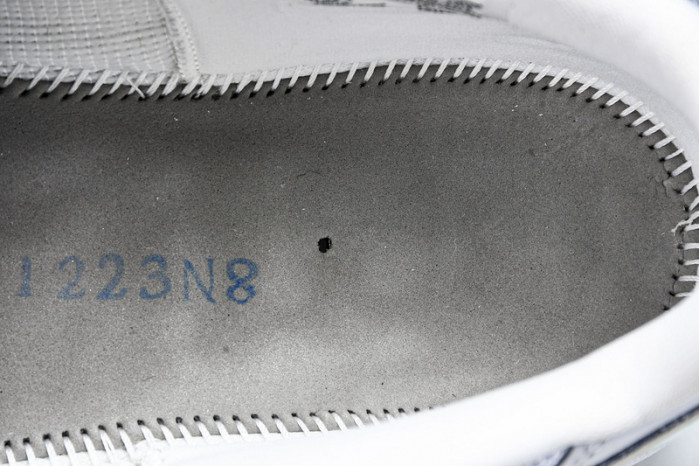 Wmns Air Jordan 11 Retro Low 