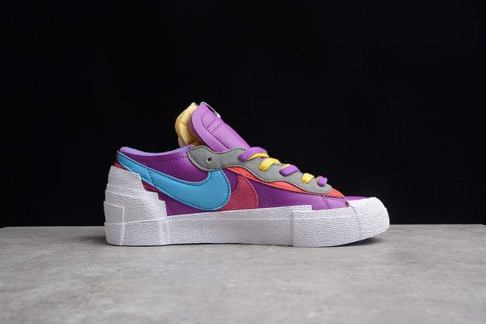 Nike Blazer Low sacai KAWS Purple Dusk DM7901-500