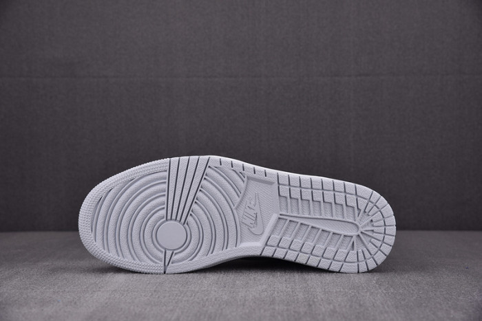 Jordan 1 Low SE Tear Away Silver DX6070-101