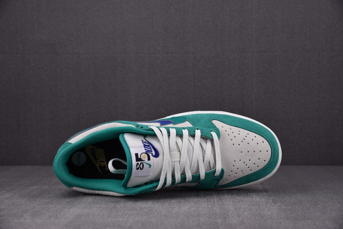 Nike Dunk Low SE 85 Neptune Green (W) DO9457-101