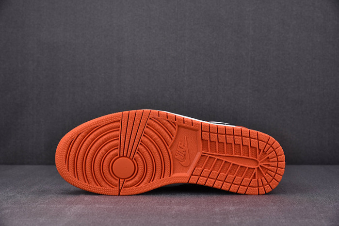 Jordan 1 Low Starfish CZ0790-801