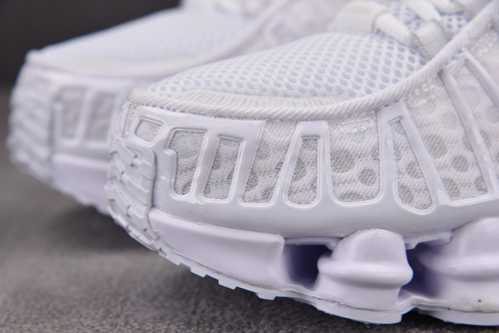 NIKE Wmns Nike Shox TL 