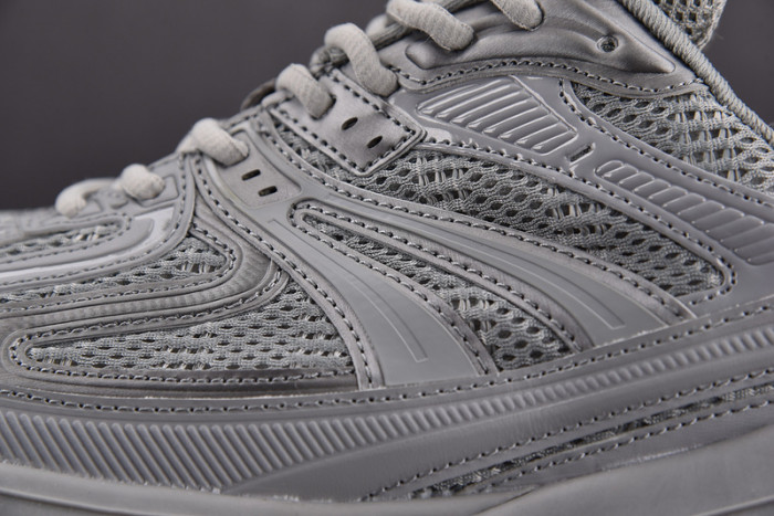 DEFENDER SNEAKER DS016