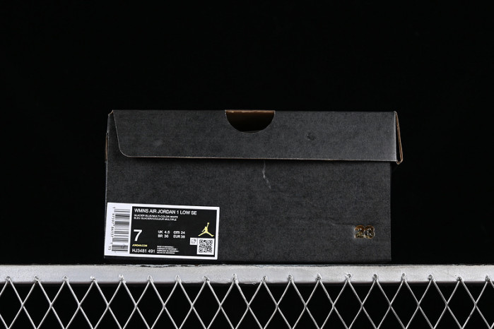 AIR JORDAN 1 LOW SE GS 