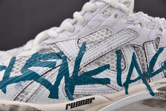 RUNNER SNEAKER RS104