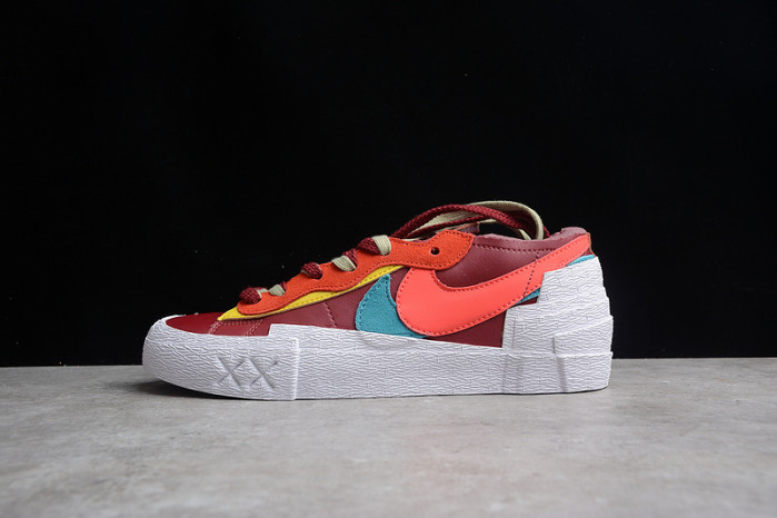 KAWS x sacai x Blazer Low ''Team Red'' DM7901-600