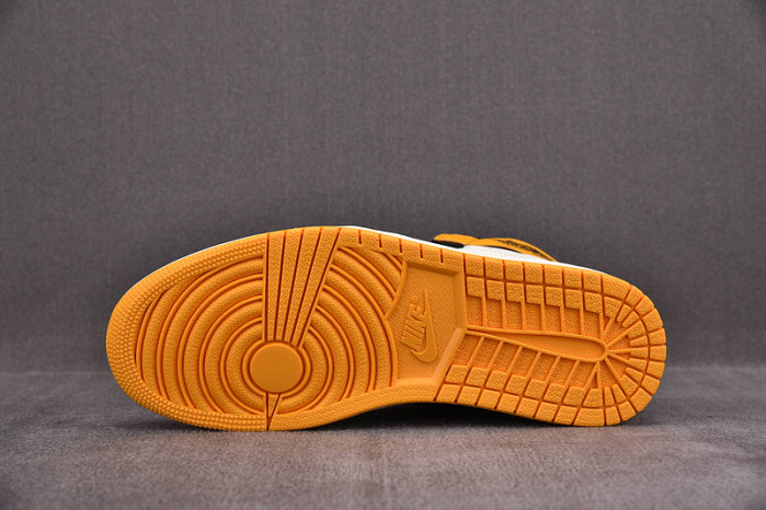 Air Jordan 1 High OG “Yellow Toe” 555088-711