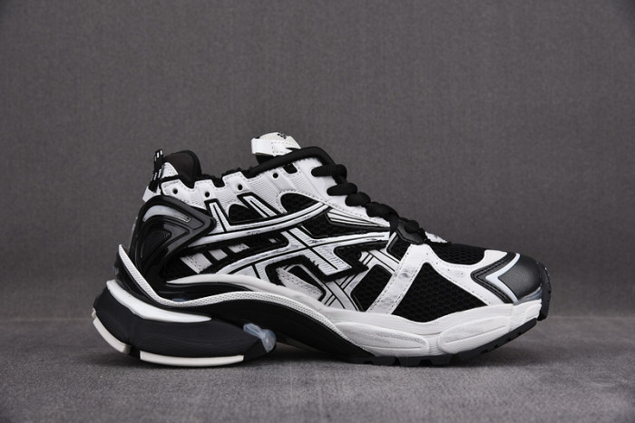 RUNNER SNEAKER RS017