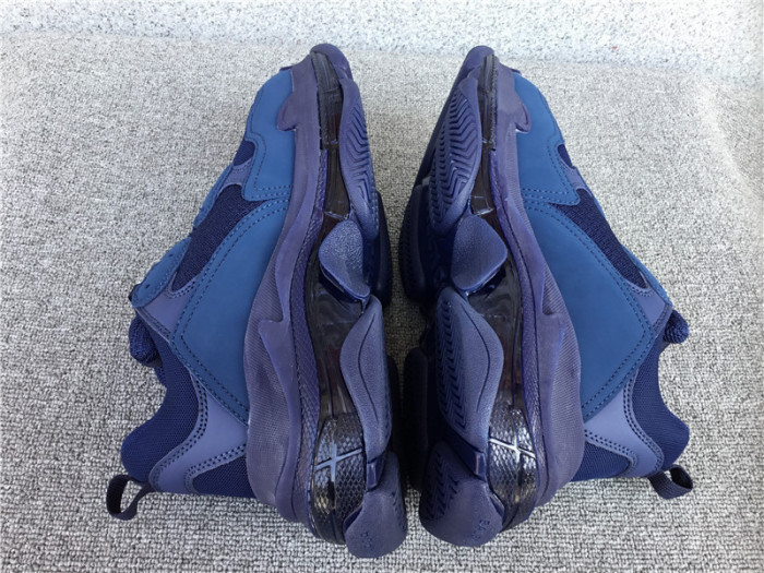 TRIPLES TRAINER CLEAR SOLE SNEAKERS 3000011