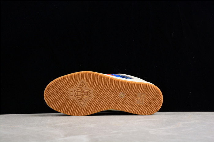 G*u*i* trainer sneaker 93