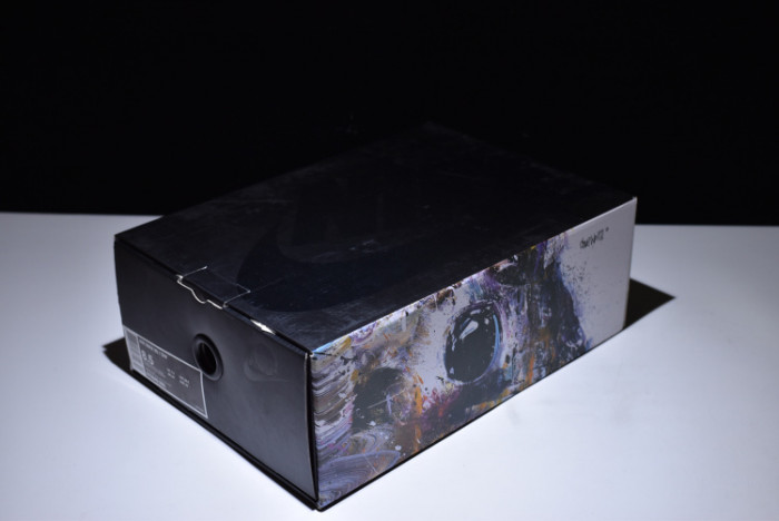 Nike mens Air Max 95 Graphic Prints "DAVE WHITE" 872640-200