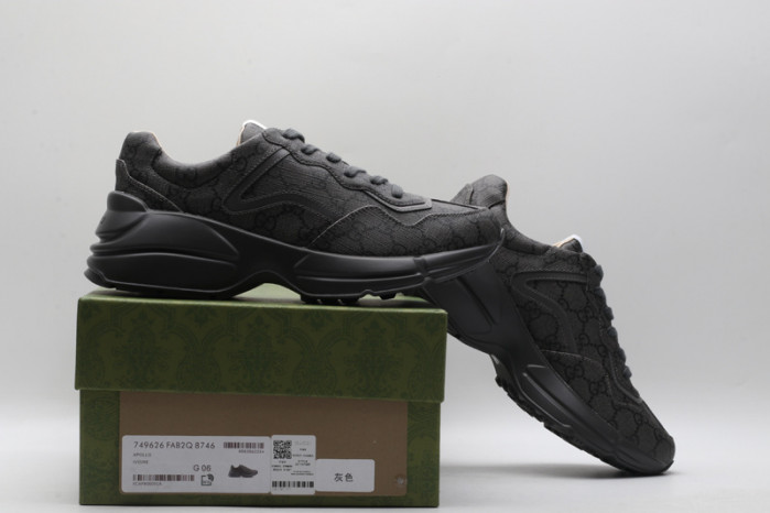 G*u*i* trainer sneaker40