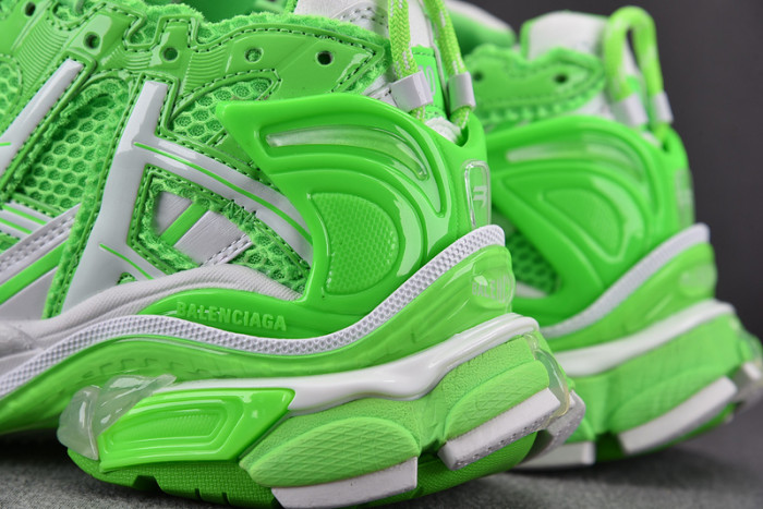 RUNNER SNEAKER RS010