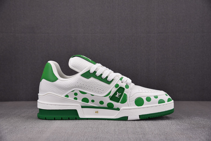 LV SNEAKER LV-000140