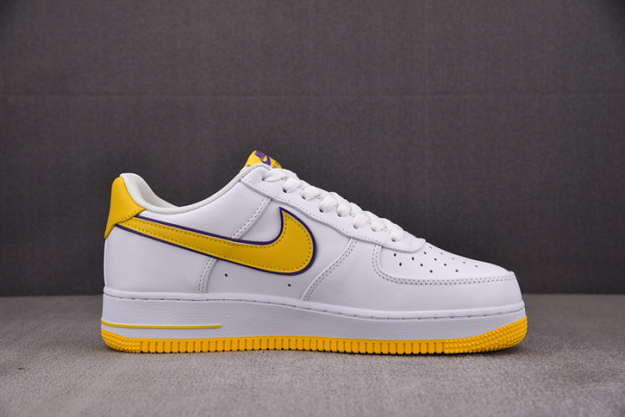 Kobe Bryant x Nike Air Force 1 Low FZ1151-100