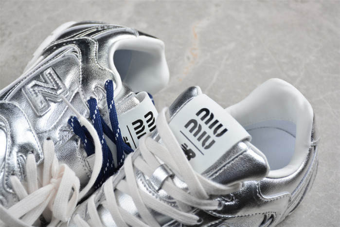 New Balance & MIU MIU