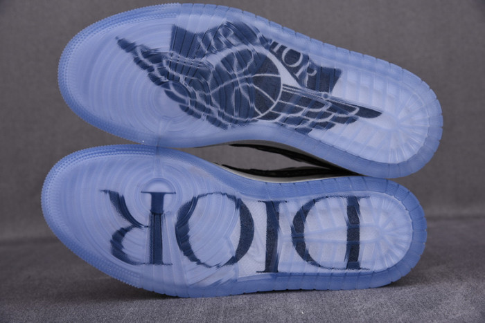 air jordan 1 retro low D*or × D*or cn8608-002