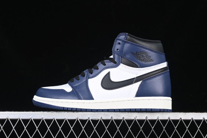 Jordan 1 Retro High OG ''Midnight Navy'' DZ5485-401