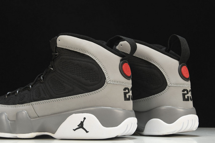 AIR JORDAN 9 RETRO PARTICLE GREY CT8019-060