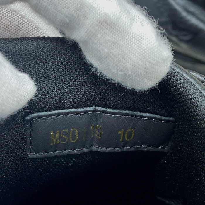 l**is V*t*n trainer sneaker lv-000040