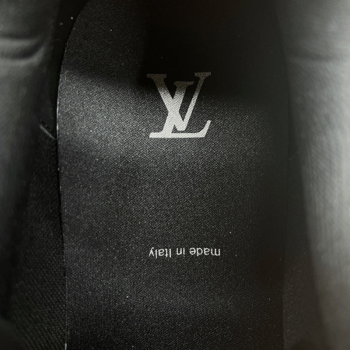 l**is V*t*n trainer sneaker lv-000041