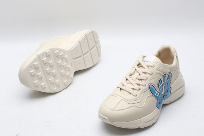 G*u*i* trainer sneaker60