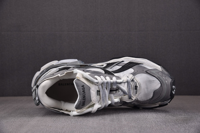 RUNNER SNEAKER RS048