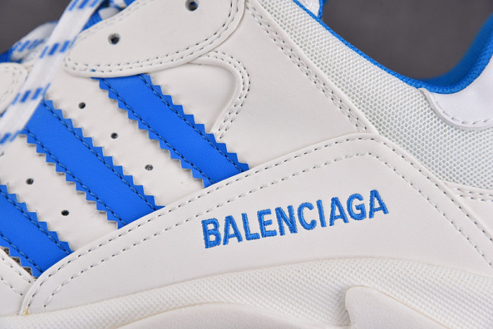 TRIPLES TRAINER SNEAKERS 2000120