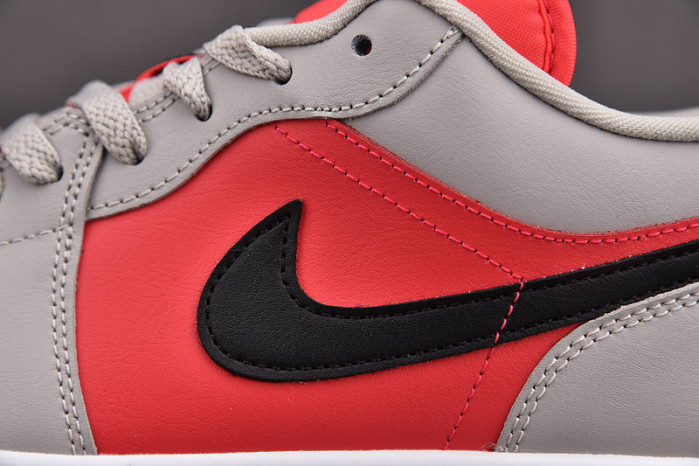 WMNS AIR JORDAN 1 LOW 