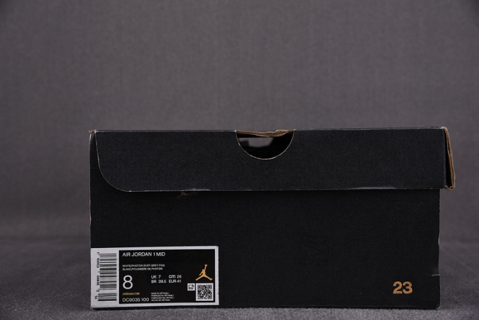 Air Jordans 1 MID SE GS “Grey Camo ” DC9035-100