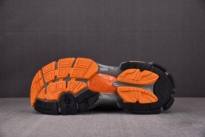 RUNNER SNEAKER RS057