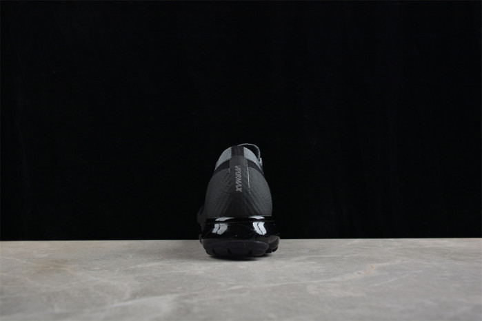 NIKE Air VaporMax 