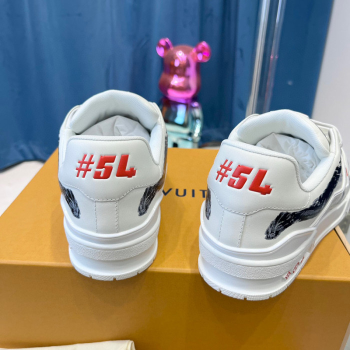 LV SNEAKER LV-000409