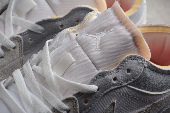 Jordan 1 Low Inside Out White Phantom DN1635-100