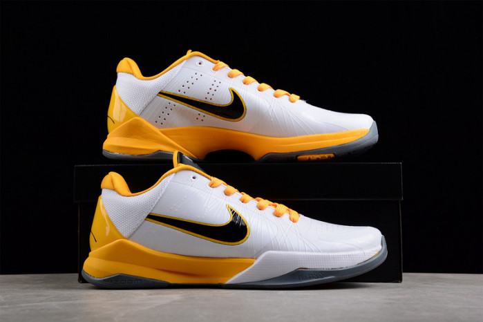NIKE KOBE ZK5 PROTRO 386430-104