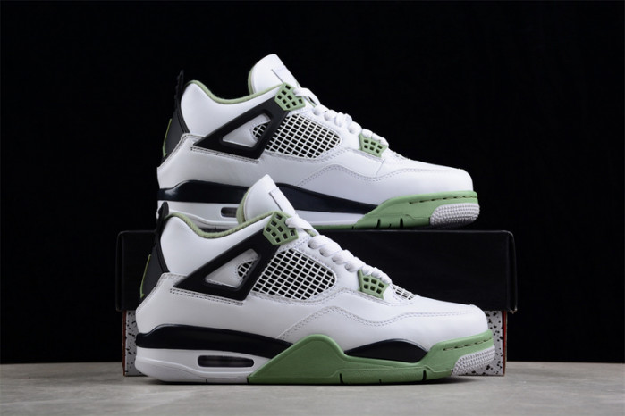 WMNS AIR JORDAN 4 RETRO 