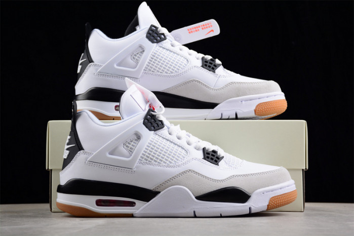 JORDAN 4 RETRO SB