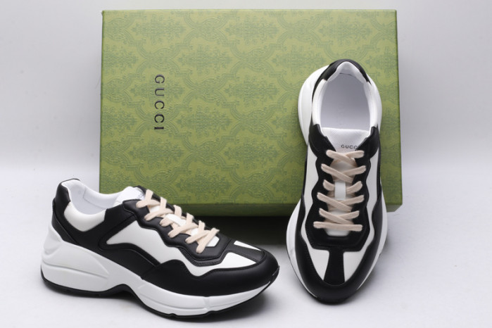 G*u*i* trainer sneaker110