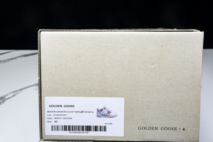 Golden Goose Seaker