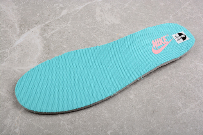 Nike Dunk SB Low "Snake Skin" DR8577-300