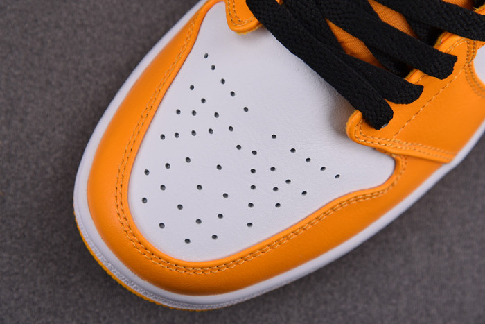 Jordan 1 Low Taxi 553558-701