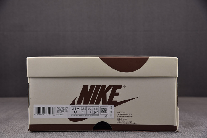 Travis Scott x Air Jordan 1 Low OG