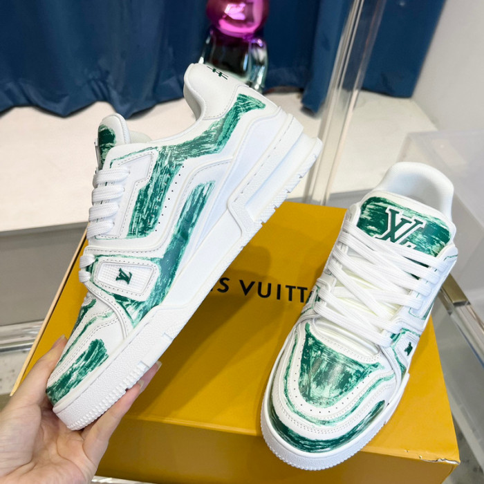 LV SNEAKER LV-000408
