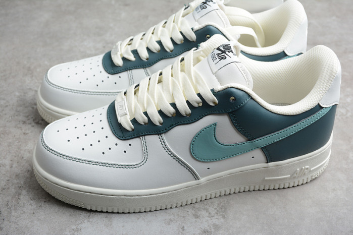 Nike Air Force 1 07 Low Green Lake White LT0226-301