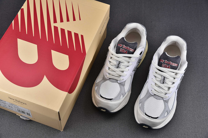 NEW BALANCE SNEAKER NB020