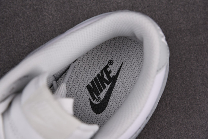 NIKE DUNK LOW PHOTON DUST (W) - DD1503-103