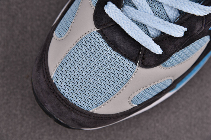 NEW BALANCE SNEAKER NB061